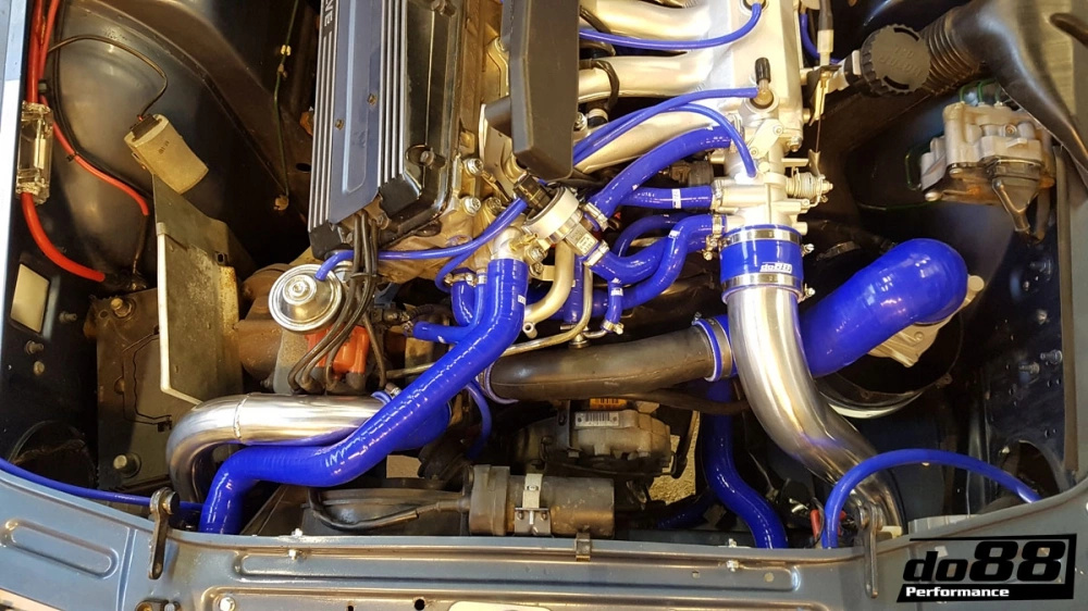 FMIC SAAB 900 Turbo 1981-1993 FMIC SAAB 900 Turbo 1981-1993