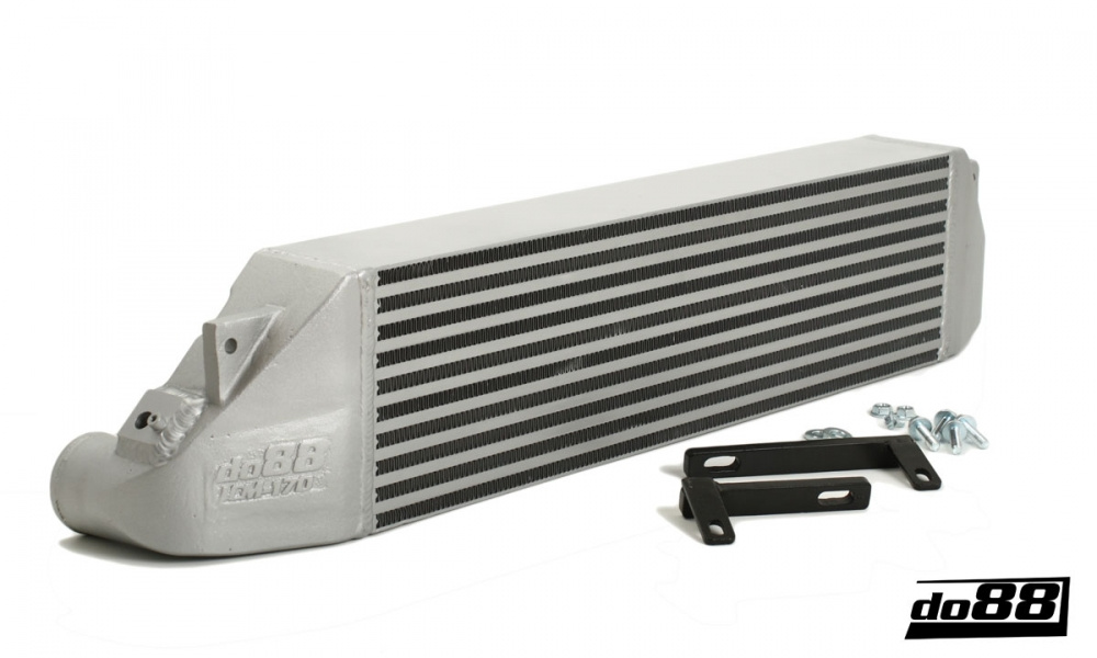 Volvo C30/S40/V50/C70 Turbo 04-13 Intercooler i gruppen Modell tilpasset / Volvo / C30 C70 S40 V50, P1 (2004-2013) hos do88 AB (ICM-170)