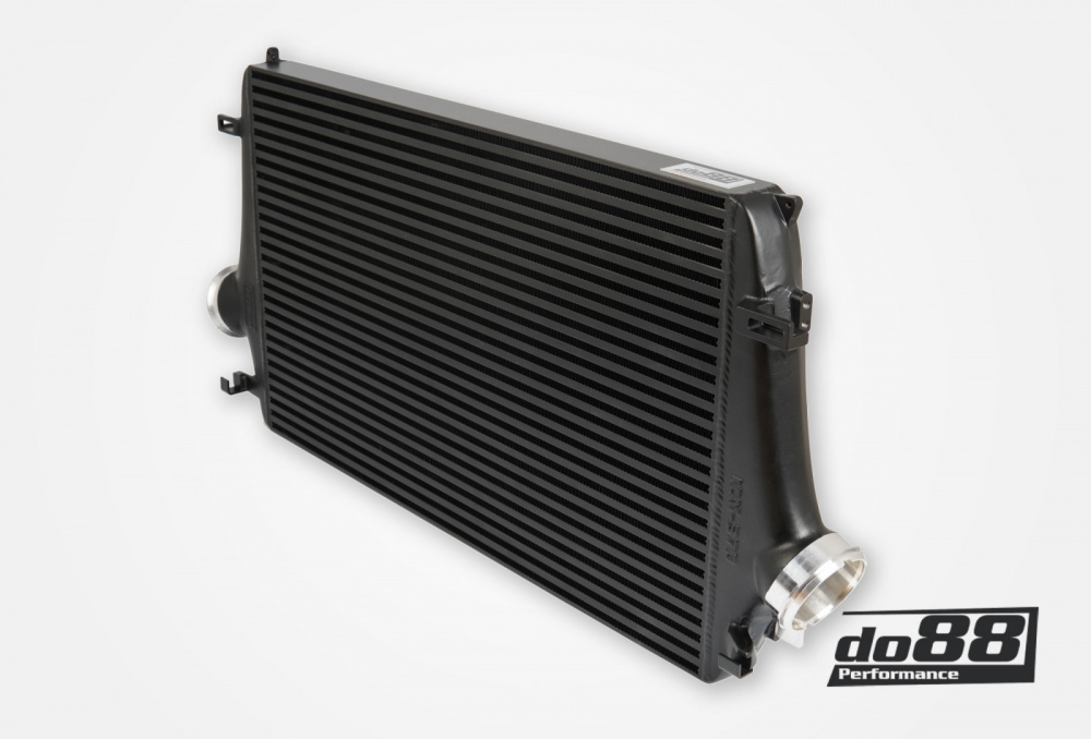 SAAB 9-5 2010-2011 Intercooler i gruppen Modell tilpasset / Saab / 9-5, (2010-2011) hos do88 AB (ICM-370)