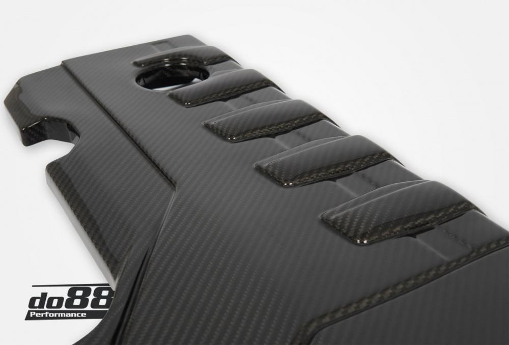 Audi RS3 8V.2 & 8Y / TTRS 8S Motor och innsugs deksel karbonfiber
