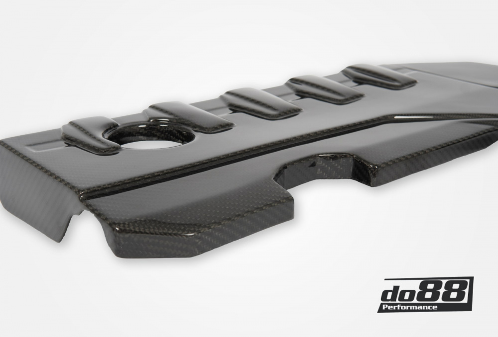 Audi RS3 8V.2 & 8Y / TTRS 8S Motor och innsugs deksel karbonfiber