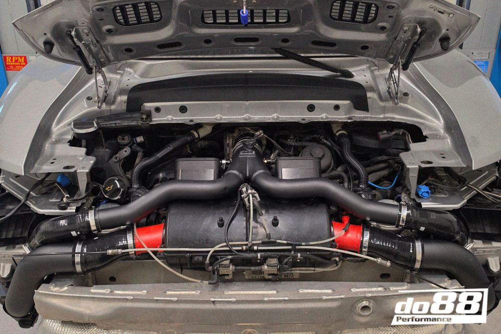 Porsche 911 Carrera (991.2) Y-Rør