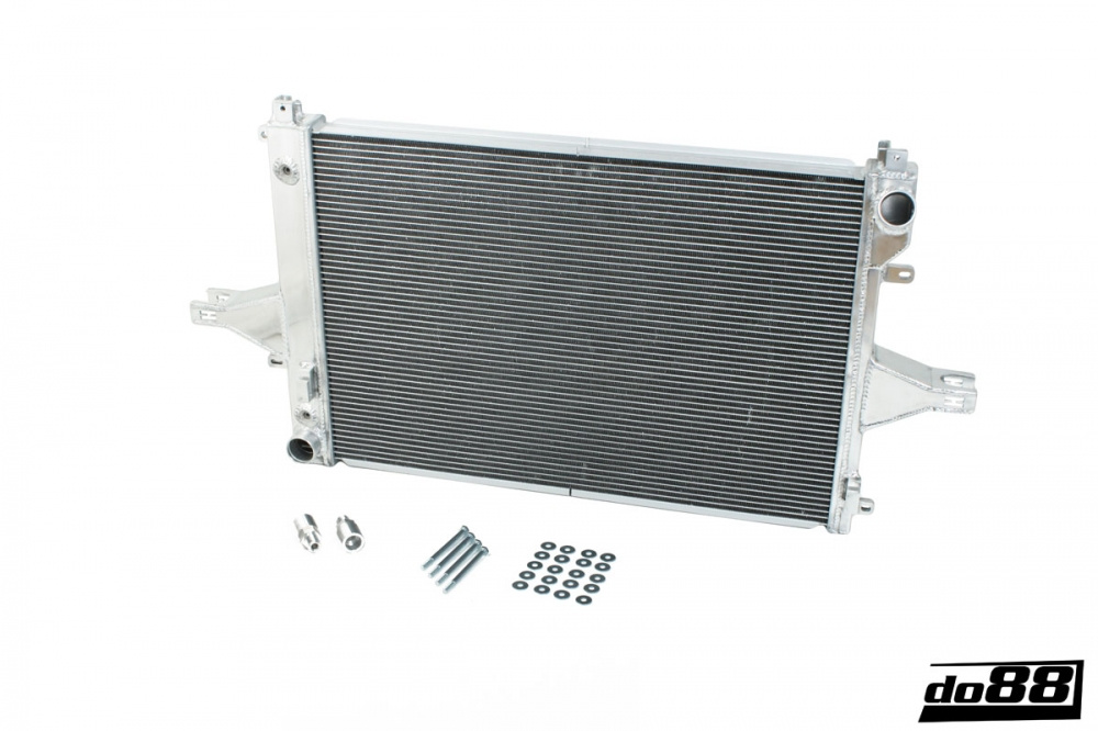 Volvo S60 R V70 R S80 Automatisk 99-08 Radiator/Vannkjøler i gruppen Modell tilpasset / Volvo / Diesel motorer / S60 S80 V60 V70 XC60 XC70 XC90, P2 (2005-2009) hos do88 AB (WC-210-Aut)