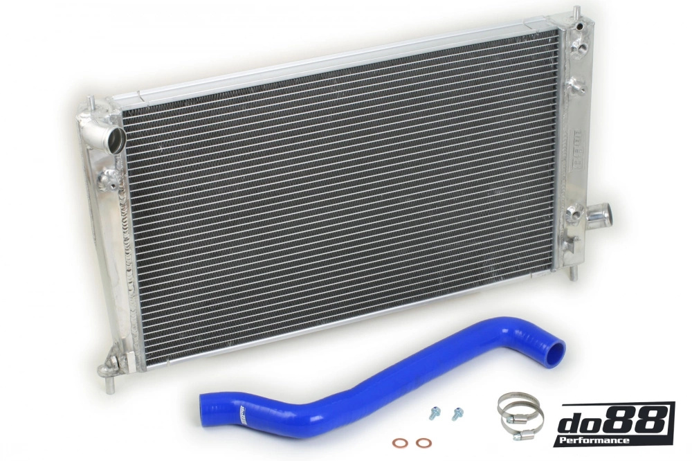 SAAB 9-5 98-01 Radiator/Vannkjøler i gruppen Modell tilpasset / Saab / 9-5, (1998-2010) hos do88 AB (WC-270-Br)