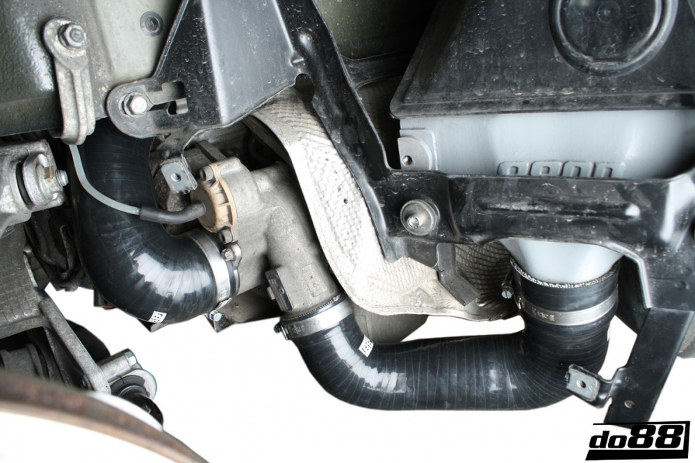 Porsche 997.1 TT/GT2 2007-09 Slanger inn til turbon Porsche 997.1 TT/GT2 2007-09 Slanger inn til turbon